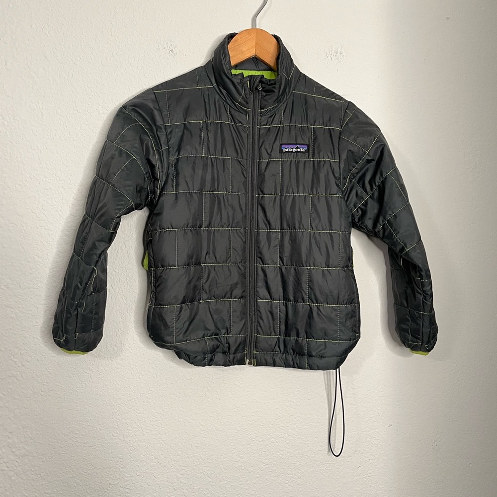 Vintage Patagonia brick pattern puffer